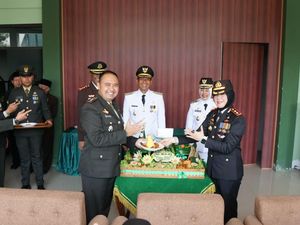 Tak Sekadar Hadir, Kapolres Bojonegoro Bawa Kejutan di HUT ke-81 TNI
