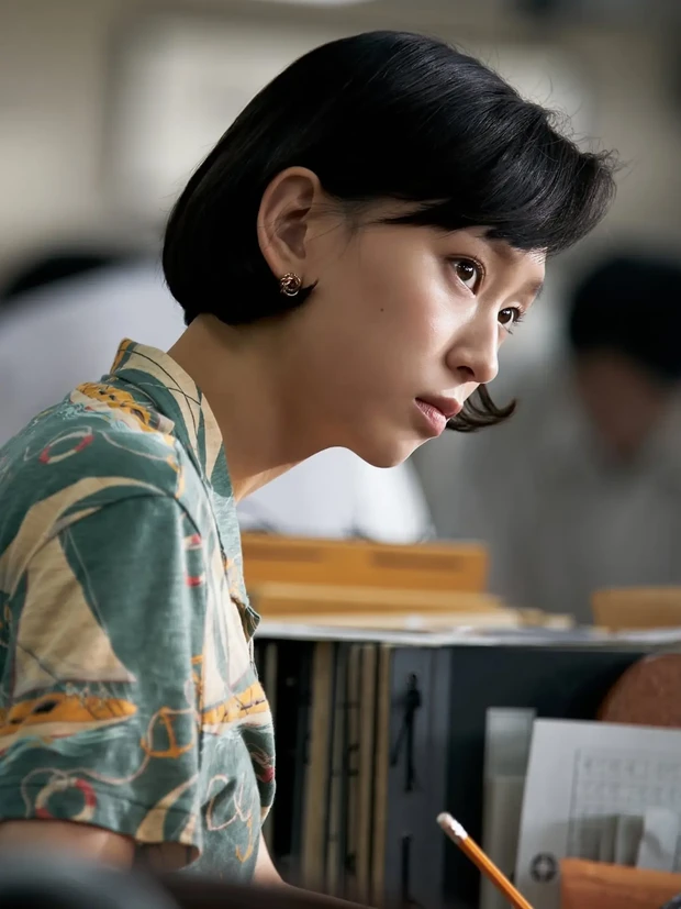 Potret Ryu Hye Young di The Intern/ Foto: instagram.com/hivemedia_corp