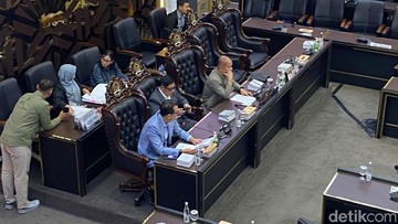RUU SDI, Baleg DPR Atur Sanksi Sabotase Pusat Data Nasional