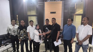 Viral Kades Pandeglang Marahi Biduan Protes Disawer di Muka, Polisi Mediasi