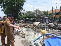 Kejar Target Desember, Jembatan Candinegoro Sidoarjo Dikerjakan 24 Jam
