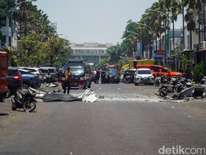 Dampak Ledakan Gas di Ruko Pakuwon City Surabaya