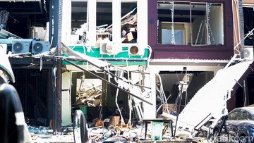 Mencekam! Terdengar Gemuruh Sebelum Ledakan Terjadi di Pakuwon City