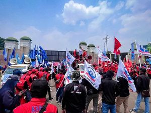 Polda Metro Jaya Apresiasi Massa Buruh, Aksi di DPR Berjalan Tertib