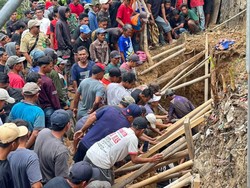 Detik-detik 2 Pekerja di Pemalang Tewas Tertimbun Galian Fondasi