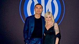 Potret Emil Audero Penjaga Gawang Timnas RI Bareng Pacar, Curi Atensi
