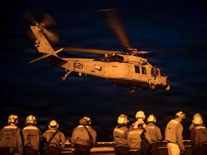 Helikopter Militer AS Hilang di Laut Merah Dekat Arab Saudi