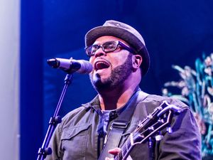 Sikap! Konser Israel Houghton & New Breed di Jakarta Dilarang Pemerintah