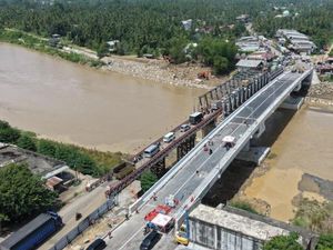 KemenPU Perkuat Tebing Sungai Jembatan Kuta Blang yang Dibangun Pasca Bencana