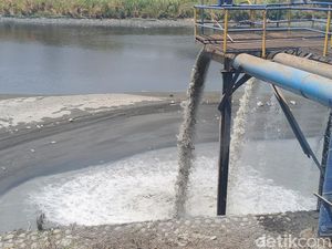 Video: Sedimentasi Lumpur Sidoarjo di Sungai Porong yang Bikin Warga Cemas