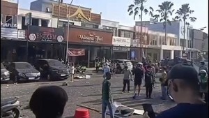 5 Korban Luka Dibawa ke RS Haji Usai Ledakan di Pakuwon City