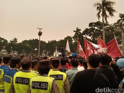 Memanas, Mahasiswa Palembang Minta Herman Deru Temui Massa Aksi