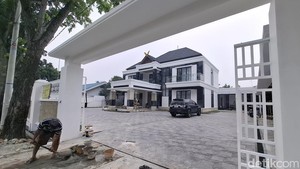 Rumah Dinas Mewah Kajati Riau Senilai Rp 8,5 M Tuntas Dibangun