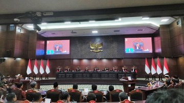 MK Tak Terima Gugatan Terkait Syarat Pendidikan Gibran