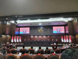 MK Tak Terima Gugatan Diskualifikasi Gibran Meski Terbukti Tak Punya Ijazah