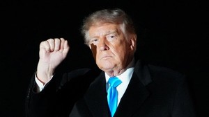 Video: Janji Trump Gak Akan Serang Iran Sebelum Pemilu Sela 3 November!