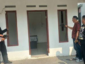 Viral Kantor Desa di Bekasi Dirusak hingga Kaca Pecah Berserakan