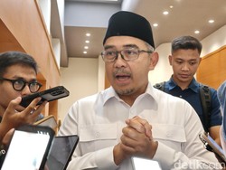 Viral Parkir Bus Rp 65 Ribu di Jalan Diponegoro, Farhan: Kita Sikat!