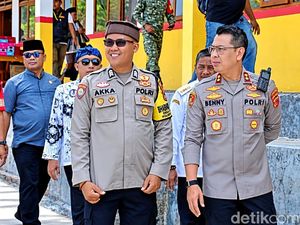 Ikhtiar Brigadir Akka Menjemput Asa Anak Pesisir Cisolok