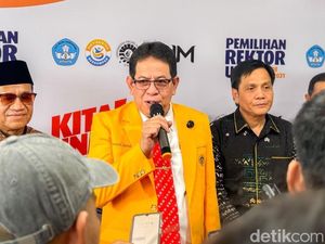 Dekan FMIPA Suwardi Diantar 50 Guru Besar Daftar di Pilrek UNM