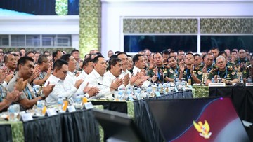 Mendagri Tito Hadiri Taklimat Prabowo kepada 800 Perwira Tinggi TNI-Polri