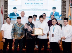 Gus Ipul Ajak Civitas Akademika UNP Jadi Agen Perlinsos