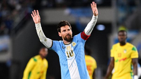 Messi Sudah Jebol 40 Negara!