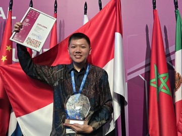 Mahasiswa UB Raih Medali Emas Olimpiade Keamanan Finansial di Rusia, Skornya Sempurna