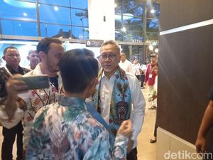 Menko Pangan Zulhas Hadiri Munas KOPEK II di Manado