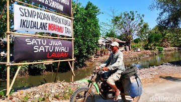 Benteng Terakhir Pesisir Timur Surabaya yang Terus Terdesak