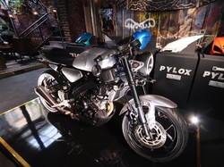 Punya 32 Warna Original, Ini Kelebihan Pylox Premium buat Repaint Motor