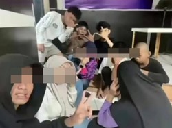 Viral Geng Motor Pembunuh Pria Makassar Berswafoto di Polsek