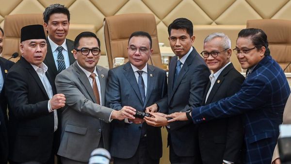 DPR Tetapkan Bahtra Banong Jadi Ketua Panja RUU Pemilu