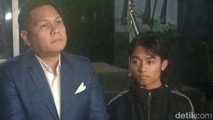 Diperiksa Kasus Kekerasan Seksual, Betrand Peto Dicecar 55 Pertanyaan