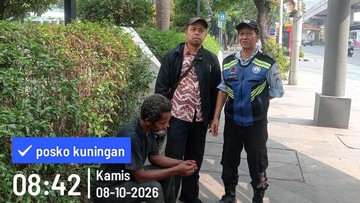 Viral Pengemis di JPO Rasuna Said, Dinsos Evakuasi ke Panti Sosial