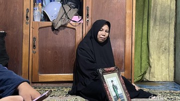 Bu Guru di Banjarmasin Tiap Hari Pakai Oksigen di Tengah Kabut Asap, Kini Wafat