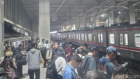 Ada Orang Tertabrak KRL di Serpong, Perjalanan Green Line Terganggu Malam Ini