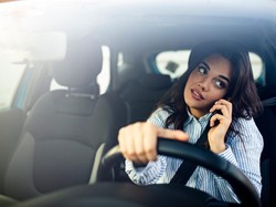 Fitur Mobil yang Terlalu Canggih Bikin Pengemudi Jadi Lalai