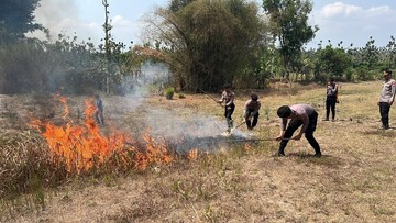 Polisi Blitar Kota Diajari Mitigasi Bencana Karhutla