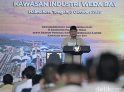 Resmikan Proyek Rp 180 Triliun, Prabowo Banggakan Hilirisasi