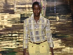 Berawal dari Jalanan, Viral Wanita Nigeria Tampil di Fashion Show Chanel 2027