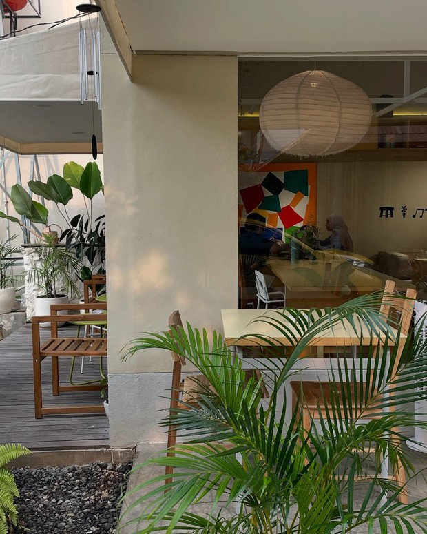 cafe di tebet