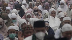 Umat Islam Palembang Gelar Shalat Istisqa di Tengah Kabut Asap