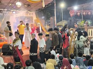 Teatrikal Anak Ramaikan Sedekah Bumi di Lidah Wetan Surabaya