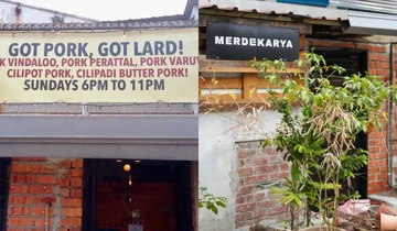 Diprotes Gegara Spanduk 'Ada Babi', Restoran Ini Justru Dibela Netizen