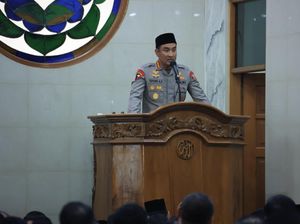Video Pesan Kapolri Dalam Salat Jumat: Polisi Harus Bisa Jadi Sandaran Masyarakat