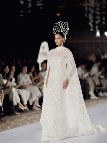 Foto: Koleksi Gaun Pengantin SEBASTIANsposa, Interpretasi Modern Era Romantis