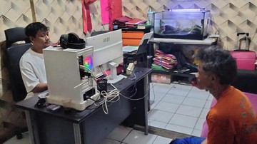Kepergok Beraksi, Maling Motor di Bogor Ngumpet di Kali Saat Dikejar Warga