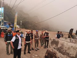 PKL Puncak Cianjur Membandel, Pemkab Cianjur Pasang Pembatas Beton