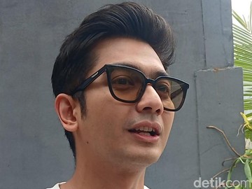Teuku Ryan Bersyukur Pacar Terima Masa Lalu